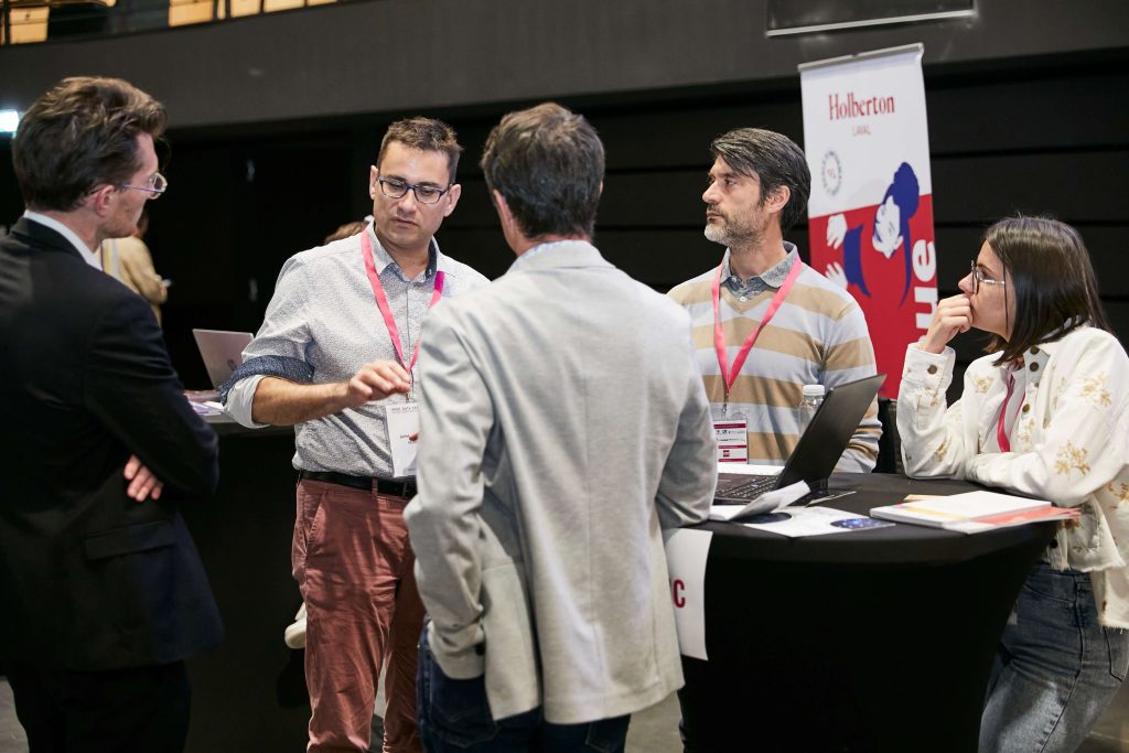 photo des exposants à l'édition 2022 du West Data Festival