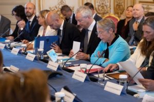 elisabeth-borne-comite-IA Crédit : Matignon